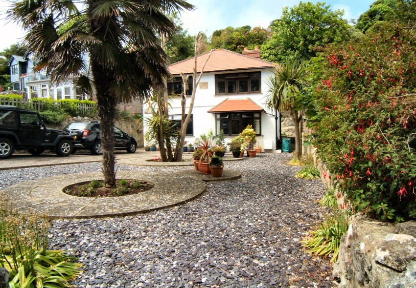 House with 3 bedrooms in Ventnor, Isle of Wight, £425,000 new instruction